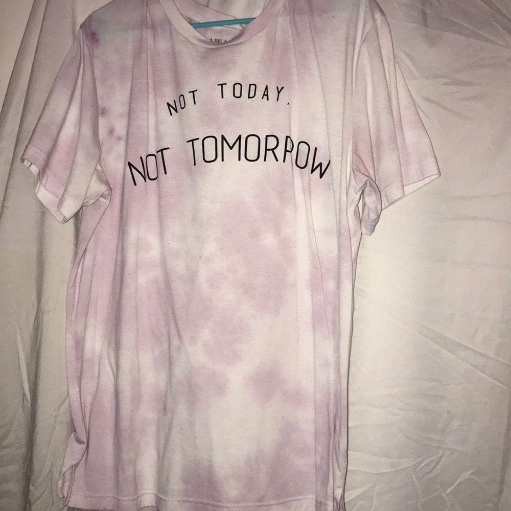 short sleeve shirt